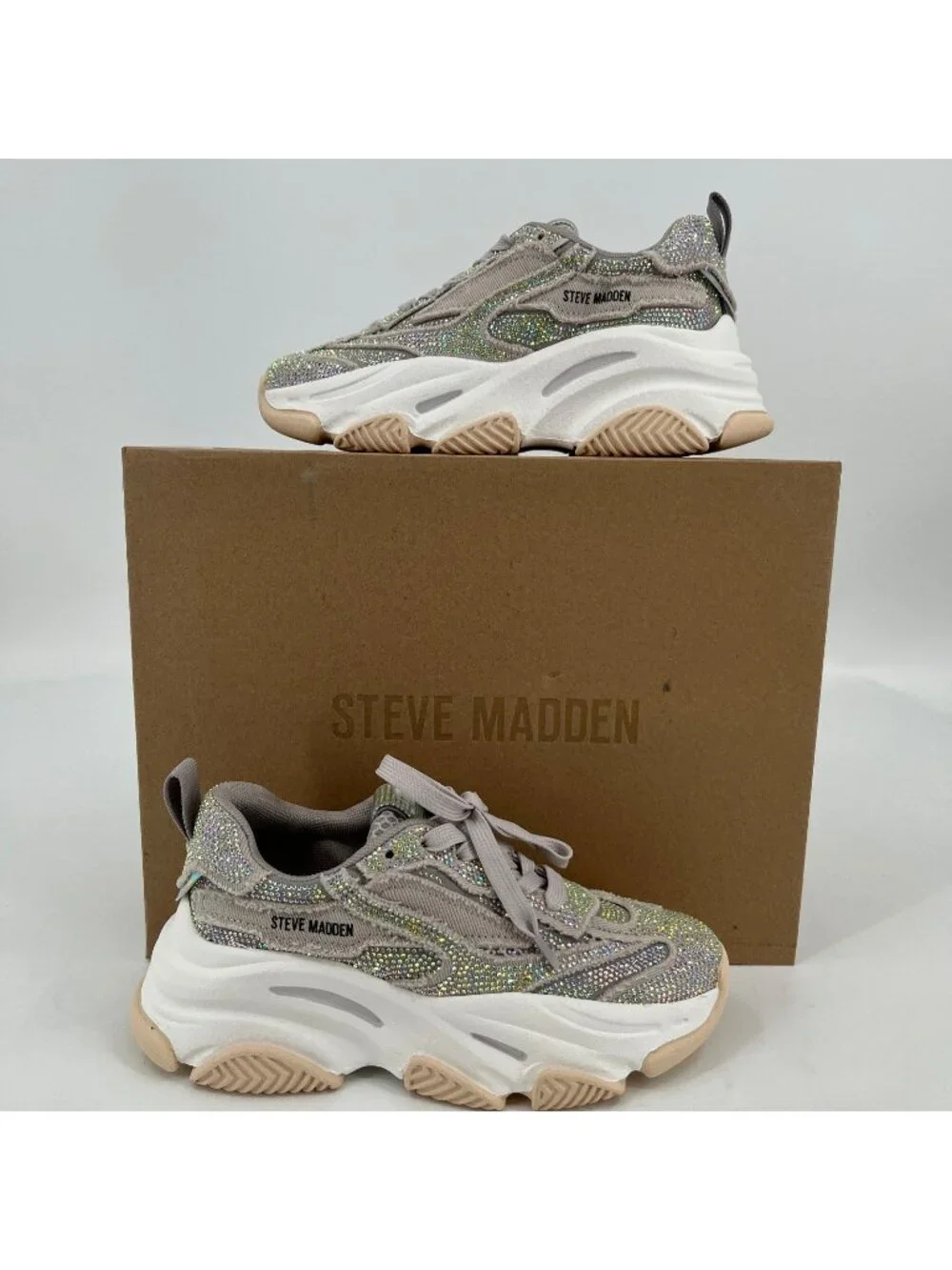 Steve Madden Permit Rhinestone Sneakers Size 5.5M Gray Platform Lace Up Chunky